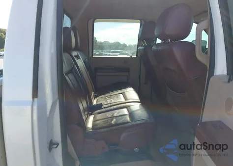 2012 Ford F-250 Lariat z USA, uszkodzony, nr VIN 1FT7W2BT4CEB80588